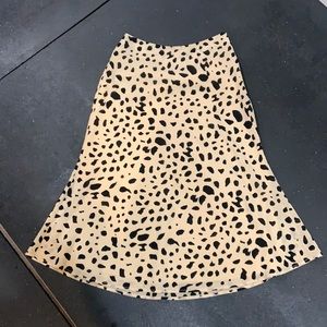 Japna animal print skirt. Size Medium. New.